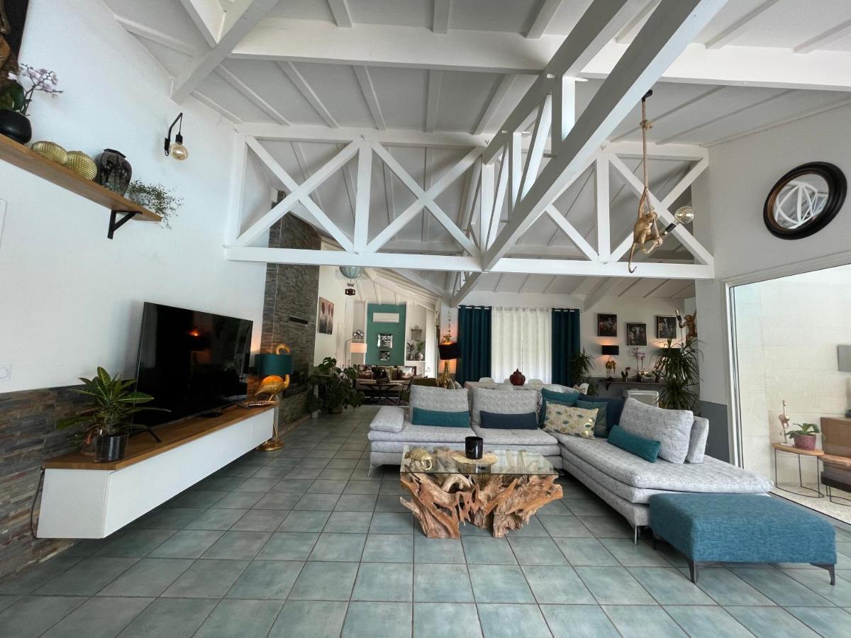 La Maison Blanche De Lanton Exteriör bild